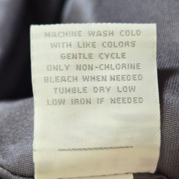 Torrid Women's Long Sleeve Full Zip Snap Grey Velvet Anorak Jacket Size 2X - Picture 10 of 11